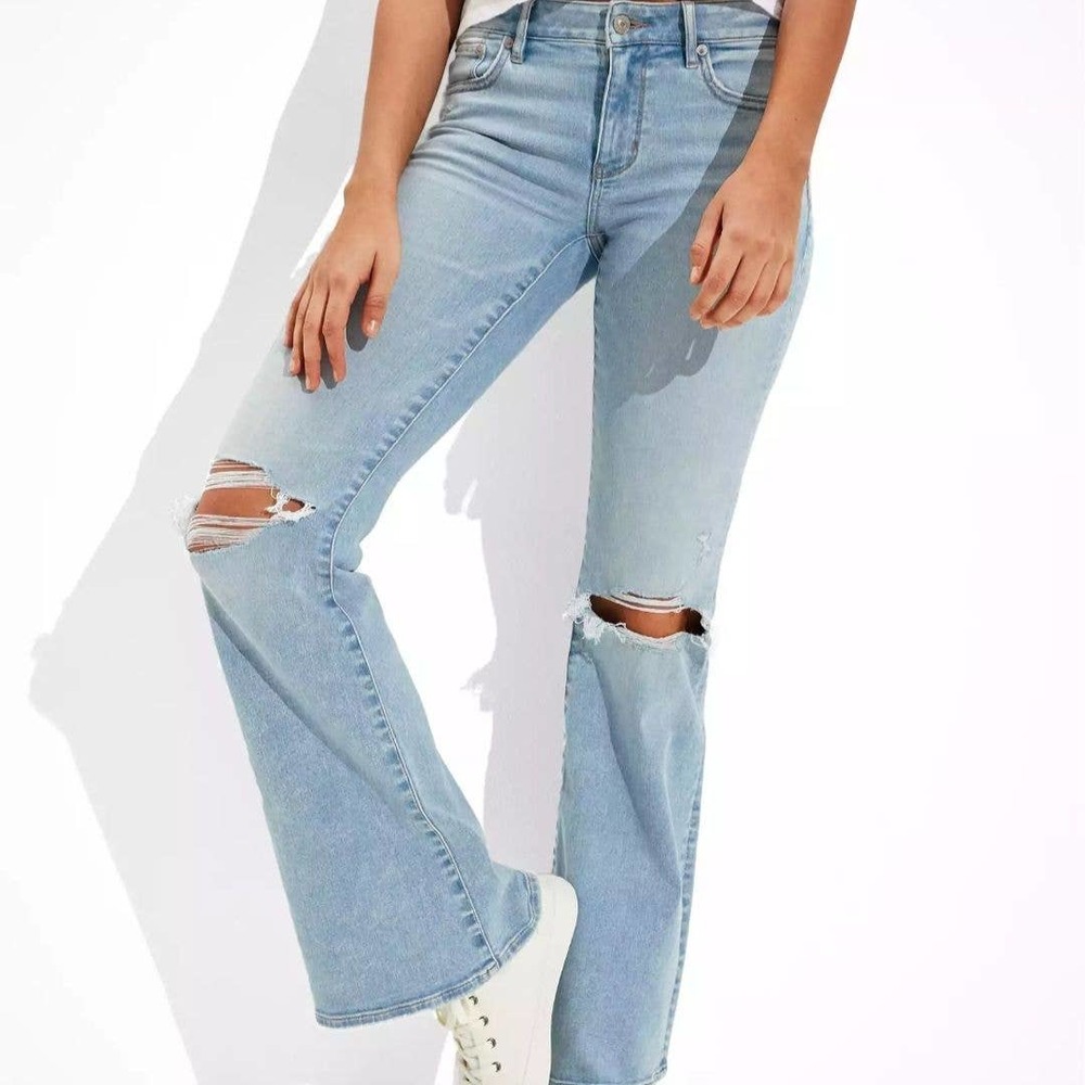 American Eagle Low Rise Flare Jeans Women's Size 10